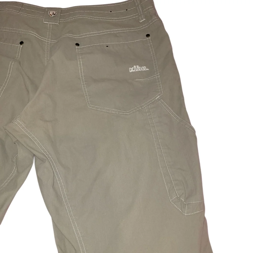 Kuhl Revolvr Pants 38x32 Olive Green Vintage Patina Dye Hiking Outdoor Excellent - Picture 4 of 9